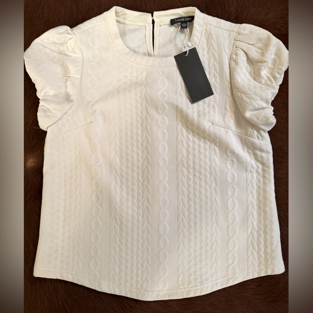 White blouse with design